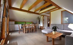 Apartma Tima